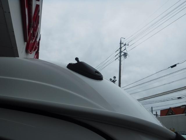 ４ＷＤ☆５ＡＧＳ☆純正ラジオ☆エマージェンシーブレーキＳ☆踏み間違い防止アシスト☆車線逸脱警報☆オートハイビーム☆リアパーキングセンサー☆ＵＳＢ電源☆オーバーヘッドシェルフ☆キーレス☆１速発進モード☆