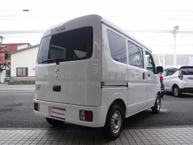 ４ＷＤ☆５ＡＧＳ☆純正ラジオ☆エマージェンシーブレーキＳ☆踏み間違い防止アシスト☆車線逸脱警報☆オートハイビーム☆リアパーキングセンサー☆ＵＳＢ電源☆オーバーヘッドシェルフ☆キーレス☆１速発進モード☆