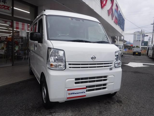 ４ＷＤ☆５ＡＧＳ☆純正ラジオ☆エマージェンシーブレーキＳ☆踏み間違い防止アシスト☆車線逸脱警報☆オートハイビーム☆リアパーキングセンサー☆ＵＳＢ電源☆オーバーヘッドシェルフ☆キーレス☆１速発進モード☆