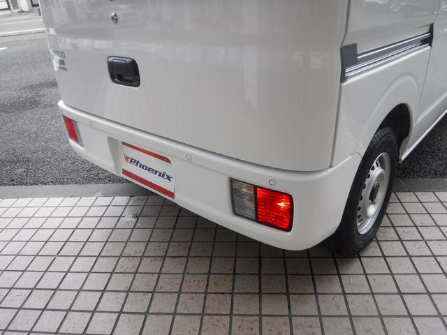 ４ＷＤ☆５ＡＧＳ☆純正ラジオ☆エマージェンシーブレーキＳ☆踏み間違い防止アシスト☆車線逸脱警報☆オートハイビーム☆リアパーキングセンサー☆ＵＳＢ電源☆オーバーヘッドシェルフ☆キーレス☆１速発進モード☆