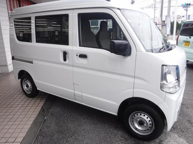 ４ＷＤ☆５ＡＧＳ☆純正ラジオ☆エマージェンシーブレーキＳ☆踏み間違い防止アシスト☆車線逸脱警報☆オートハイビーム☆リアパーキングセンサー☆ＵＳＢ電源☆オーバーヘッドシェルフ☆キーレス☆１速発進モード☆