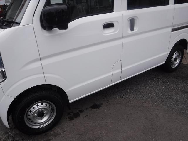 ４ＷＤ☆５ＡＧＳ☆純正ラジオ☆エマージェンシーブレーキＳ☆踏み間違い防止アシスト☆車線逸脱警報☆オートハイビーム☆リアパーキングセンサー☆ＵＳＢ電源☆オーバーヘッドシェルフ☆キーレス☆１速発進モード☆