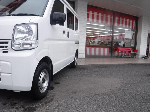 ４ＷＤ☆５ＡＧＳ☆純正ラジオ☆エマージェンシーブレーキＳ☆踏み間違い防止アシスト☆車線逸脱警報☆オートハイビーム☆リアパーキングセンサー☆ＵＳＢ電源☆オーバーヘッドシェルフ☆キーレス☆１速発進モード☆