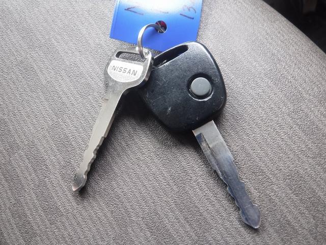 ４ＷＤ☆５ＡＧＳ☆純正ラジオ☆エマージェンシーブレーキＳ☆踏み間違い防止アシスト☆車線逸脱警報☆オートハイビーム☆リアパーキングセンサー☆ＵＳＢ電源☆オーバーヘッドシェルフ☆キーレス☆１速発進モード☆