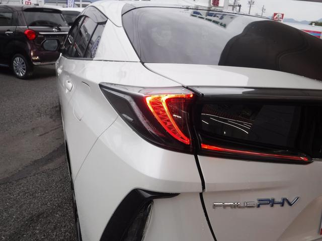 プリウスＰＨＶ Ｓ　ＧＲスポーツ☆純正ナビフルセグＴＶ☆Ｂカメラ☆　ビルトインＥＴＣ２．０☆専用ハーフレザーシート☆専用１８ＡＷ☆前席シートヒーター☆ＬＥＤヘッドライト☆ＬＥＤフォグ☆トヨタセーフティセンス☆ＡＣＣ☆ＬＤＡ☆オートハイビーム☆禁煙車★試乗予約承り中★（25枚目）