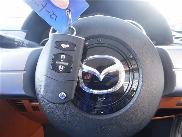 ロードスター ＲＳ☆ワンオーナー☆ミツビシナビ☆ＢＯＳＥサウンド☆　ＥＴＣ☆本革シート☆シートヒーター☆ＨＩＤ☆ＡＶＳ１７ＡＷ☆クスコ車高調☆ＨＫＳマフラー☆ガレージベリーＦスポイラー☆カーボンインテークシステム☆Ｒスポ☆アイライン☆フォグランプ☆キーレス☆禁煙車☆（11枚目）