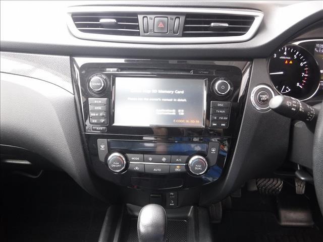 エクストレイル 20X エマージェンシーブレーキパッケージ☆4WD☆7人乗り ☆メーカーナビTV☆アラウンドビューモニター☆ビルトインETC☆ドラレコ☆前席シートヒーター☆パノラミックガラスルーフ☆LEDヘッドライト☆ルーフレール☆クルコン☆クリアランスソナー☆BSW☆禁煙車☆(6枚目)