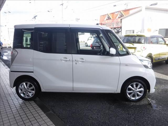 デイズルークス X Vセレクション☆純正メモリーナビ☆フルセグTV☆ アラウンドビューモニター☆両側パワースライドドア☆エマージェンシーブレーキ☆アイドリングストップ☆インテリキー☆プッシュスタート☆ドラレコ☆後席ロールサンシェード☆VDC☆禁煙車★試乗予約承り中★(13枚目)