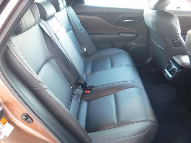 クラウンクロスオーバー Ｇアドバンスド・レザーパッケージ☆４ＷＤ☆　純正１２．３型ディスプレイオーディオ☆フルセグ☆パノラミックビューモニター☆ＥＴＣ２．０☆黒本革シート☆前席シートヒーター＆クーラー☆ステアリングヒーター☆デジタルインナーミラー☆ＨＵＤ☆置くだけ充電（72枚目）