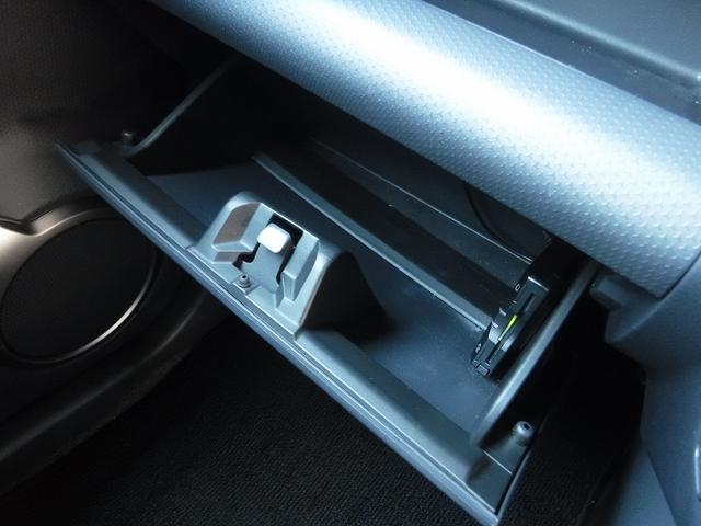 純正ナビ地デジＴＶ☆ＥＴＣ☆ドラレコ☆ハーフレザーシート☆前席シートヒーター☆ルーフレール☆ＨＩＤ☆オートライト☆ＬＥＤフォグ☆デュアルカメラブレーキサポート☆クルコン☆ＥＳＰ☆禁煙車★試乗予約承り中