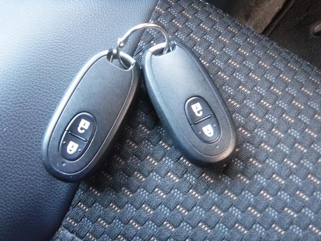 純正ナビ地デジＴＶ☆ＥＴＣ☆ドラレコ☆ハーフレザーシート☆前席シートヒーター☆ルーフレール☆ＨＩＤ☆オートライト☆ＬＥＤフォグ☆デュアルカメラブレーキサポート☆クルコン☆ＥＳＰ☆禁煙車★試乗予約承り中