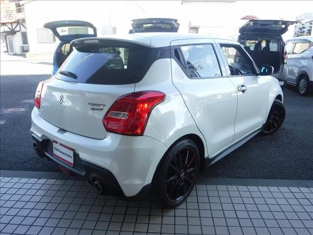 スイフトスポーツ ベースグレード☆ケンウッドナビフルセグTV☆Bモニター☆ ETC☆HKSマフラー☆RMPレーシング17AW☆アイライン☆シートヒーター☆LEDヘッドライト☆LEDフォグ☆ミラーウインカー☆デュアルセンサーブレーキサポート☆ACC☆ESP★試乗予約承り中★(3枚目)