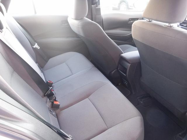 ４ＷＤ☆純正ナビ☆Ｂｌｕｅｔｏｏｔｈ☆Ｂモニター☆ビルトインＥＴＣ☆ＬＥＤヘッドライト☆ミラーウインカー☆トヨタセーフティセンス☆レーダークルーズ☆ＡＨＢ☆クリアランスソナー☆禁煙車★試乗予約承り中★