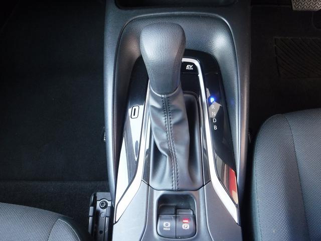 ４ＷＤ☆純正ナビ☆Ｂｌｕｅｔｏｏｔｈ☆Ｂモニター☆ビルトインＥＴＣ☆ＬＥＤヘッドライト☆ミラーウインカー☆トヨタセーフティセンス☆レーダークルーズ☆ＡＨＢ☆クリアランスソナー☆禁煙車★試乗予約承り中★