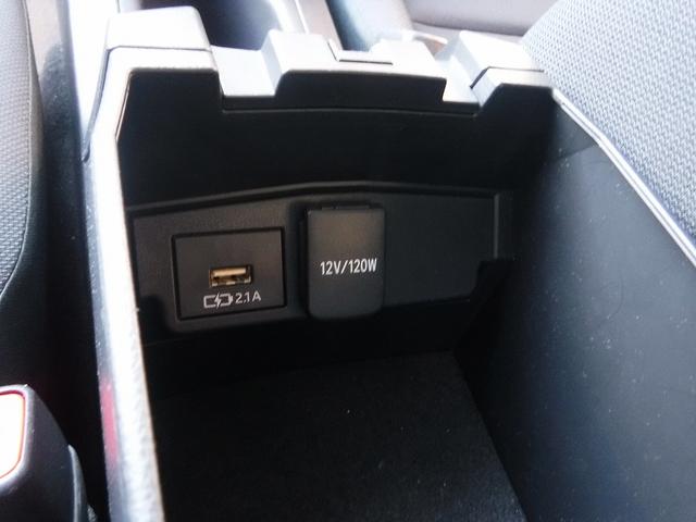 ４ＷＤ☆純正ナビ☆Ｂｌｕｅｔｏｏｔｈ☆Ｂモニター☆ビルトインＥＴＣ☆ＬＥＤヘッドライト☆ミラーウインカー☆トヨタセーフティセンス☆レーダークルーズ☆ＡＨＢ☆クリアランスソナー☆禁煙車★試乗予約承り中★