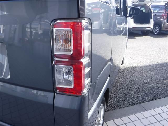 純正ナビフルセグＴＶ☆Ｂモニター☆両側パワスラ☆ＬＥＤヘッドライト☆ＬＥＤフォグ☆リアパーキングセンサー☆アイドリングストップ☆スマートアシストＩＩＩ☆オートハイビーム☆ＶＳＣ★試乗予約承り中★