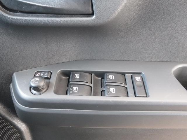 純正ナビフルセグＴＶ☆Ｂモニター☆両側パワスラ☆ＬＥＤヘッドライト☆ＬＥＤフォグ☆リアパーキングセンサー☆アイドリングストップ☆スマートアシストＩＩＩ☆オートハイビーム☆ＶＳＣ★試乗予約承り中★