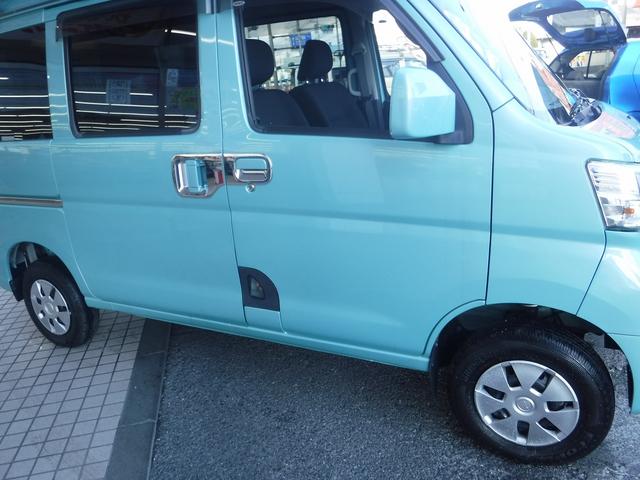 ハイゼットカーゴ クルーズターボ☆４ＷＤ☆ディスプレイオーディオ☆Ｂカメラ☆　ＥＴＣ☆ドラレコ☆リフトアップ☆ＬＥＤヘッドライト☆ＬＥＤフォグ☆ルーフラック☆リアラダー☆ルーフＬＥＤライトバー☆荷台ラック☆リアヒーター☆メッキドアハンドルガーニッシュ☆禁煙車★試乗予約承り中★（29枚目）