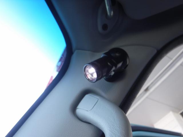 ハイゼットカーゴ クルーズターボ☆４ＷＤ☆ディスプレイオーディオ☆Ｂカメラ☆　ＥＴＣ☆ドラレコ☆リフトアップ☆ＬＥＤヘッドライト☆ＬＥＤフォグ☆ルーフラック☆リアラダー☆ルーフＬＥＤライトバー☆荷台ラック☆リアヒーター☆メッキドアハンドルガーニッシュ☆禁煙車★試乗予約承り中★（58枚目）