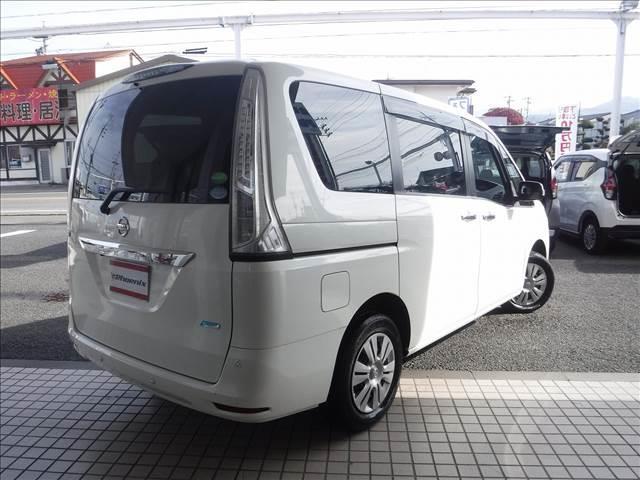 ４ＷＤ☆純正８型ナビフルセグＴＶ☆純正フリップダウンモニター☆アラウンドビューモニター☆ＥＴＣ☆ドラレコ☆両側パワスラ☆エマージェンシーブレーキ☆クルコン☆クリアランスソナー☆禁煙車★試乗予約承り中★