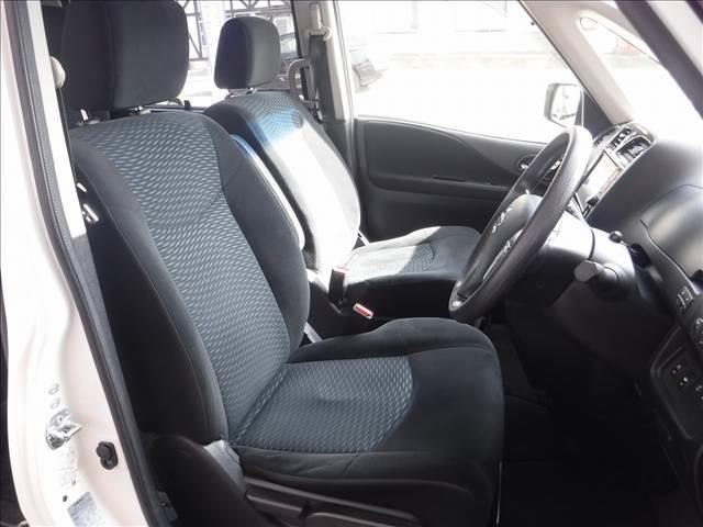 ４ＷＤ☆純正８型ナビフルセグＴＶ☆純正フリップダウンモニター☆アラウンドビューモニター☆ＥＴＣ☆ドラレコ☆両側パワスラ☆エマージェンシーブレーキ☆クルコン☆クリアランスソナー☆禁煙車★試乗予約承り中★