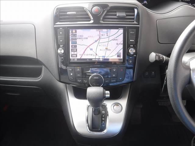 ４ＷＤ☆純正８型ナビフルセグＴＶ☆純正フリップダウンモニター☆アラウンドビューモニター☆ＥＴＣ☆ドラレコ☆両側パワスラ☆エマージェンシーブレーキ☆クルコン☆クリアランスソナー☆禁煙車★試乗予約承り中★