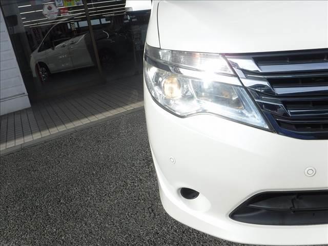 ４ＷＤ☆純正８型ナビフルセグＴＶ☆純正フリップダウンモニター☆アラウンドビューモニター☆ＥＴＣ☆ドラレコ☆両側パワスラ☆エマージェンシーブレーキ☆クルコン☆クリアランスソナー☆禁煙車★試乗予約承り中★