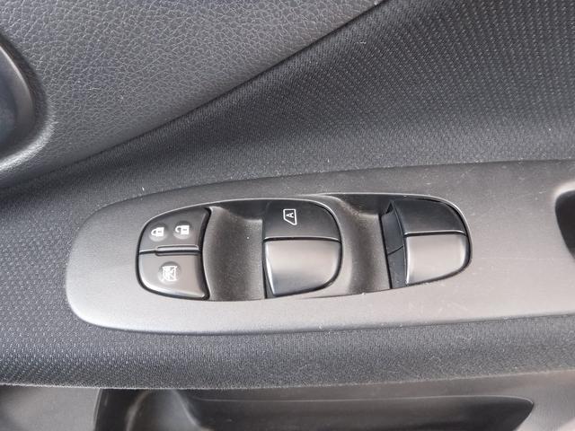 ４ＷＤ☆純正８型ナビフルセグＴＶ☆純正フリップダウンモニター☆アラウンドビューモニター☆ＥＴＣ☆ドラレコ☆両側パワスラ☆エマージェンシーブレーキ☆クルコン☆クリアランスソナー☆禁煙車★試乗予約承り中★