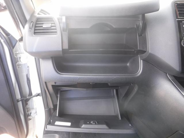 ４ＷＤ☆純正８型ナビフルセグＴＶ☆純正フリップダウンモニター☆アラウンドビューモニター☆ＥＴＣ☆ドラレコ☆両側パワスラ☆エマージェンシーブレーキ☆クルコン☆クリアランスソナー☆禁煙車★試乗予約承り中★