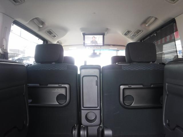 ４ＷＤ☆純正８型ナビフルセグＴＶ☆純正フリップダウンモニター☆アラウンドビューモニター☆ＥＴＣ☆ドラレコ☆両側パワスラ☆エマージェンシーブレーキ☆クルコン☆クリアランスソナー☆禁煙車★試乗予約承り中★