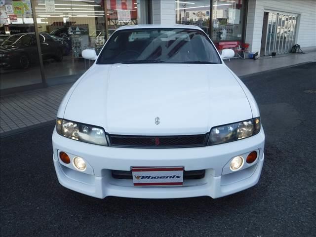 スカイライン ＧＴＳ２５ｔタイプＭ　スペックＩ　ニスモ３連追加メーター☆アペックスマフラー☆アペックスエアクリ☆純正フルエアロ☆リアスポイラー☆ＨＫＳターボタイマー☆フロントタワーバー☆リアストラットタワーバー☆純正１７ＡＷ☆ＲＢ２５ＤＥＴターボ☆（16枚目）