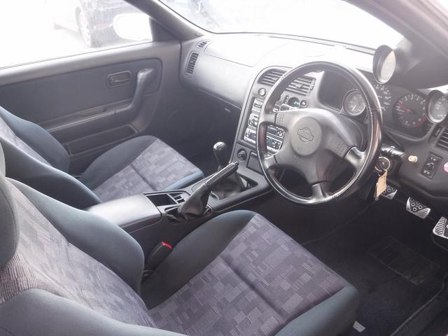 スカイライン ＧＴＳ２５ｔタイプＭ　スペックＩ　ニスモ３連追加メーター☆アペックスマフラー☆アペックスエアクリ☆純正フルエアロ☆リアスポイラー☆ＨＫＳターボタイマー☆フロントタワーバー☆リアストラットタワーバー☆純正１７ＡＷ☆ＲＢ２５ＤＥＴターボ☆（45枚目）