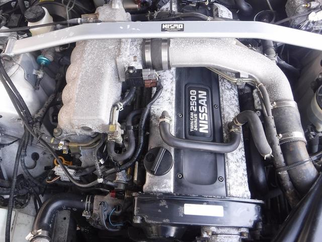 スカイライン ＧＴＳ２５ｔタイプＭ　スペックＩ　ニスモ３連追加メーター☆アペックスマフラー☆アペックスエアクリ☆純正フルエアロ☆リアスポイラー☆ＨＫＳターボタイマー☆フロントタワーバー☆リアストラットタワーバー☆純正１７ＡＷ☆ＲＢ２５ＤＥＴターボ☆（78枚目）