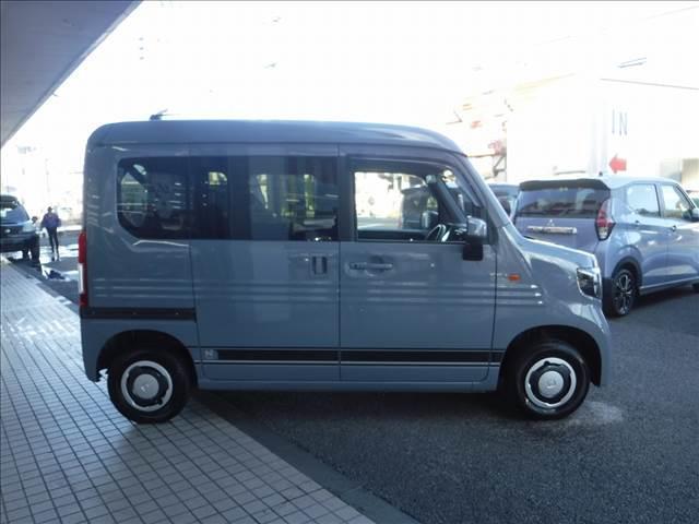 Ｎ－ＶＡＮ＋スタイル ファン・ターボ☆４ＷＤ☆ワンオーナー☆純正８型ナビ☆ＴＶ☆　バックカメラ☆ＥＴＣ☆ホンダセンシング☆ＡＣＣ☆ＬＫＡＳ☆ＣＭＢＳ☆オートハイビーム☆ＬＥＤヘッドライト☆ＬＥＤフォグ☆スマートキー☆プッシュスタート☆オーバーヘッドコンソール☆禁煙車★試乗予約承り中（13枚目）