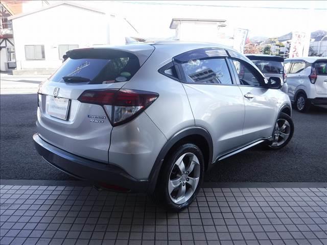 ヴェゼル ハイブリッドＸ・Ｌパッケージ☆４ＷＤ☆メーカーナビ☆ＴＶ☆　バックモニター☆あんしんパッケージ☆ＣＴＢＡ☆クルコン☆ビルトインＥＴＣ☆ルーフレール☆ＬＥＤヘッドライト☆フォグランプ☆オートライト☆ハーフレザーシート☆前席シートヒーター☆禁煙車★試乗予約承り中★（3枚目）