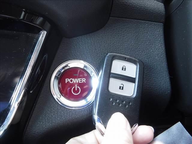 ヴェゼル ハイブリッドＸ・Ｌパッケージ☆４ＷＤ☆メーカーナビ☆ＴＶ☆　バックモニター☆あんしんパッケージ☆ＣＴＢＡ☆クルコン☆ビルトインＥＴＣ☆ルーフレール☆ＬＥＤヘッドライト☆フォグランプ☆オートライト☆ハーフレザーシート☆前席シートヒーター☆禁煙車★試乗予約承り中★（8枚目）