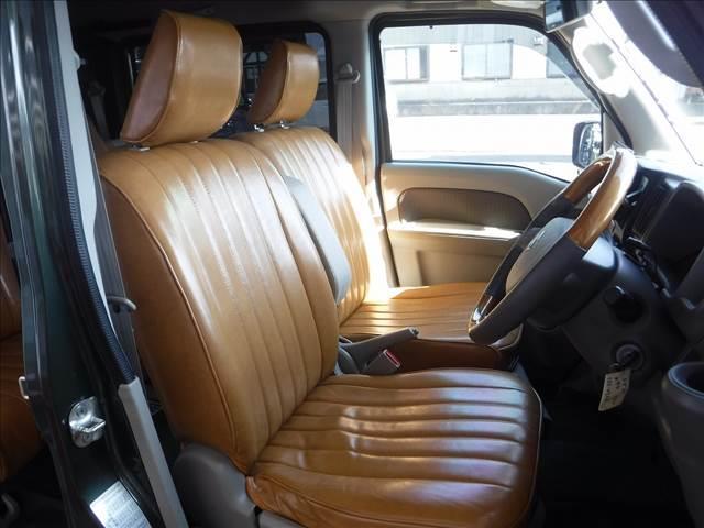 エブリイ ジョイン☆４ＷＤ☆ケンウッド９型ナビＴＶ☆Ｂカメラ☆ＥＴＣ☆　ドラレコ☆ＵＳＢ電源☆リフトアップ☆ファイナルビーストショートバンパー☆スキッドプレート☆ビンテージ調シートカバー☆ＬＥＤテール☆サイドバー☆ウッドコンビハン☆デュアルカメラブレーキサポート☆禁煙車☆（5枚目）