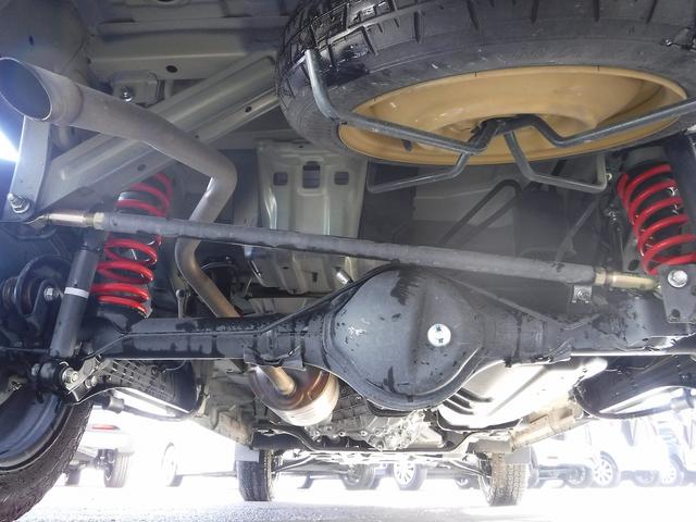 エブリイ ジョイン☆４ＷＤ☆ケンウッド９型ナビＴＶ☆Ｂカメラ☆ＥＴＣ☆　ドラレコ☆ＵＳＢ電源☆リフトアップ☆ファイナルビーストショートバンパー☆スキッドプレート☆ビンテージ調シートカバー☆ＬＥＤテール☆サイドバー☆ウッドコンビハン☆デュアルカメラブレーキサポート☆禁煙車☆（40枚目）