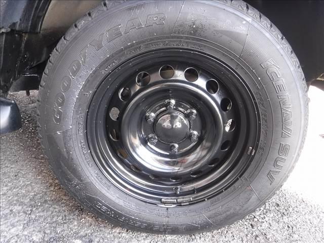 ハイラックス Ｘ☆４ＷＤ☆カロッツェリアナビフルセグＴＶ☆Ｂモニター☆　Ｆ＆Ｓモニター☆ＥＴＣ☆ドラレコ☆トノカバー☆純正ベットライナー☆オーバーフェンダー☆オートライト☆ＬＥＤグリルライト☆ミラーウインカー☆アイドリングストップ☆キーレス☆ＶＳＣ★試乗予約承り中★（14枚目）