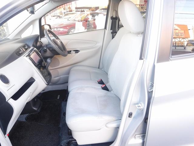 �J���b�c�F���A�i�r�n�f�W�s�u���A���E���h�r���[���j�^�[���^�b�`�p�l���I�[�g�`�b���A�C�h�����O�X�g�b�v���~���[�E�C���J�[���x���`�V�[�g���w�b�h���C�g���x���C�U�[���v�b�V���X�^�[�g���։��ԁ�����\�񏳂蒆