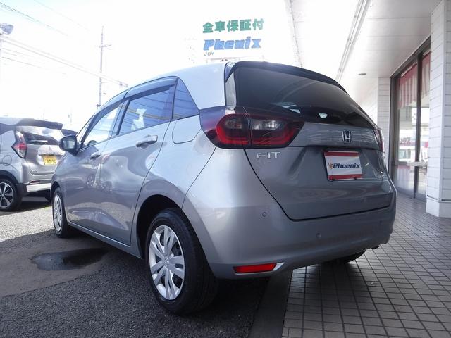 フィット ｅ：ＨＥＶベーシック☆ストラーダメモリーナビ☆バックカメラ☆　Ｂｌｕｅｔｏｏｔｈ☆ＥＴＣ☆前後ドラレコ☆ホンダセンシング☆ＡＣＣ☆ＬＫＡＳ☆ＣＭＢＳ☆オートハイビーム☆ＬＥＤヘッドライト☆クリアランスソナー☆スマートキー☆プッシュスタート☆禁煙車★試乗予約承り中（33枚目）