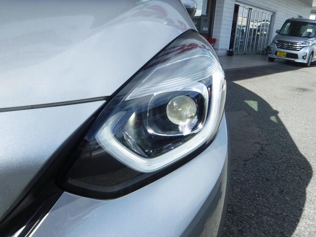 フィット ｅ：ＨＥＶベーシック☆ストラーダメモリーナビ☆バックカメラ☆　Ｂｌｕｅｔｏｏｔｈ☆ＥＴＣ☆前後ドラレコ☆ホンダセンシング☆ＡＣＣ☆ＬＫＡＳ☆ＣＭＢＳ☆オートハイビーム☆ＬＥＤヘッドライト☆クリアランスソナー☆スマートキー☆プッシュスタート☆禁煙車★試乗予約承り中（38枚目）