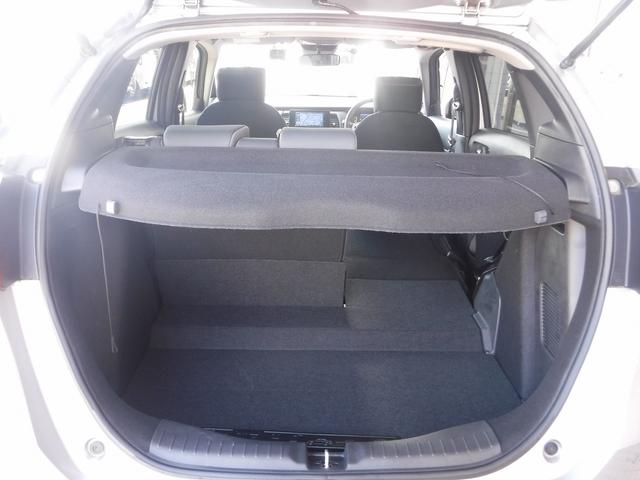 フィット ｅ：ＨＥＶベーシック☆ストラーダメモリーナビ☆バックカメラ☆　Ｂｌｕｅｔｏｏｔｈ☆ＥＴＣ☆前後ドラレコ☆ホンダセンシング☆ＡＣＣ☆ＬＫＡＳ☆ＣＭＢＳ☆オートハイビーム☆ＬＥＤヘッドライト☆クリアランスソナー☆スマートキー☆プッシュスタート☆禁煙車★試乗予約承り中（47枚目）