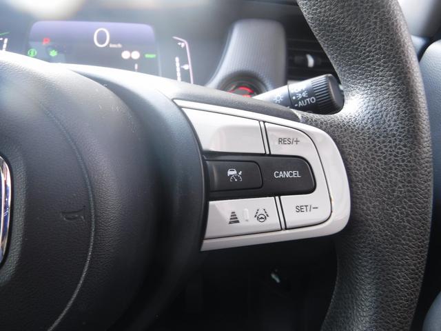 フィット ｅ：ＨＥＶベーシック☆ストラーダメモリーナビ☆バックカメラ☆　Ｂｌｕｅｔｏｏｔｈ☆ＥＴＣ☆前後ドラレコ☆ホンダセンシング☆ＡＣＣ☆ＬＫＡＳ☆ＣＭＢＳ☆オートハイビーム☆ＬＥＤヘッドライト☆クリアランスソナー☆スマートキー☆プッシュスタート☆禁煙車★試乗予約承り中（71枚目）