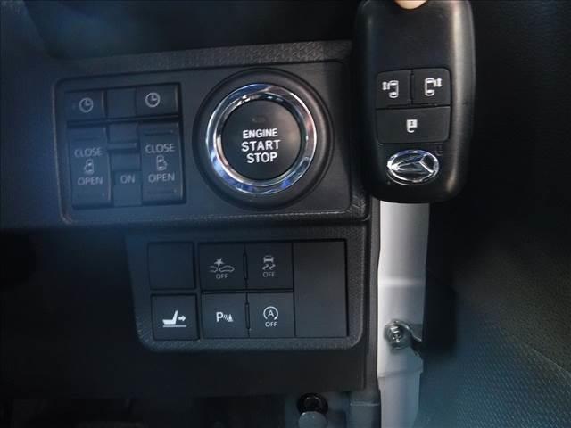 タント カスタムXスタイルセレクション☆ストラーダナビフルセグTV☆ パノラマモニター☆両側パワスラ☆ハーフレザーシート☆前席シートヒーター☆USB電源☆LEDヘッドライト☆LEDフォグ☆コーナーセンサー☆スマートアシスト☆アイドリングストップ☆禁煙車★試乗予約承り中(8枚目)