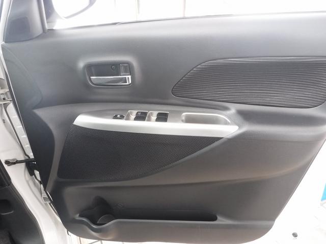 ４ＷＤ☆ターボ☆純正ＳＤナビ☆フルセグＴＶ☆Ｂｌｕｅｔｏｏｔｈ☆アラウンドビューモニター☆エマージェンシーブレーキ☆両側パワスラ☆前後ドラレコ☆ＥＴＣ☆シートヒーター☆ＨＩＤヘッドライト☆インテリキー