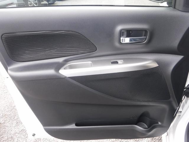 ４ＷＤ☆ターボ☆純正ＳＤナビ☆フルセグＴＶ☆Ｂｌｕｅｔｏｏｔｈ☆アラウンドビューモニター☆エマージェンシーブレーキ☆両側パワスラ☆前後ドラレコ☆ＥＴＣ☆シートヒーター☆ＨＩＤヘッドライト☆インテリキー