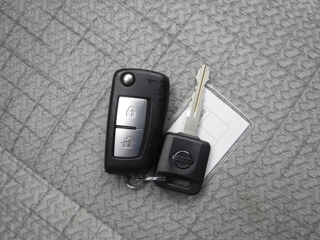 デイズ Ｓ☆４ＷＤ☆ストラーダメモリーナビ☆　Ｂｌｕｅｔｏｏｔｈ☆バックカメラ☆エマージェンシーブレーキ☆クリアランスソナー☆ＥＴＣ☆前席シートヒーター☆ベンチシート☆ＵＳＢ電源☆オートライト☆キーレス☆禁煙車★試乗予約承り中★（45枚目）