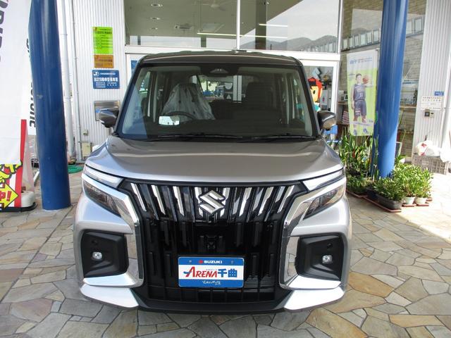 ソリオバンディット ハイブリッドＭＶ　４ＷＤ　スズキコネクト　ブレーキサポート　ＬＥＤヘッドランプ　フォグランプ　９インチナビ　全方位モニター付　両側電動スライドドア　１５インチアルミホイール（2枚目）