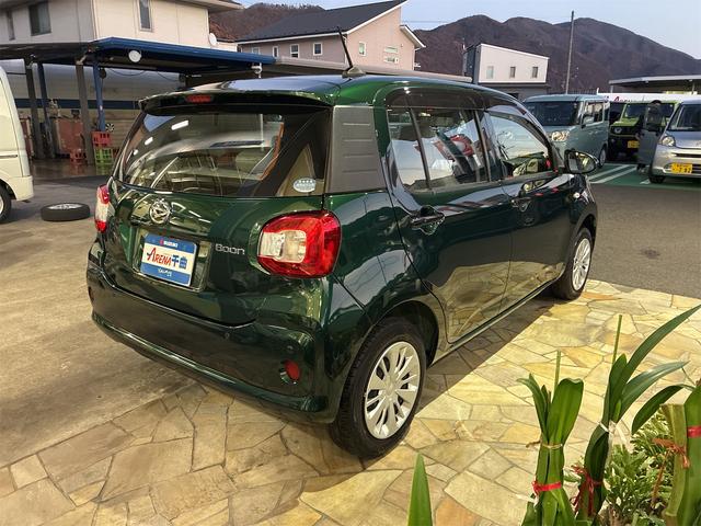 ４ＷＤ　走行６７２７５キロ　１オーナー　記録簿　禁煙車　ＳＤナビフルセグＴＶ　バックカメラ　Ｂｌｕｅｔｏｏｔｈ対応　ＥＴＣ　ドラレコ　アイドリングストップ　横滑防止　衝突被害軽減ブレーキ　寒冷地仕様